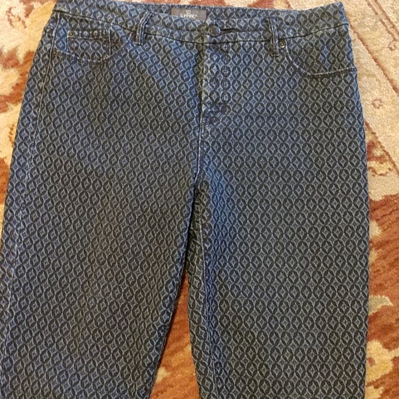 Chico's Denim - Chico's So Slimming Ankke Jeans